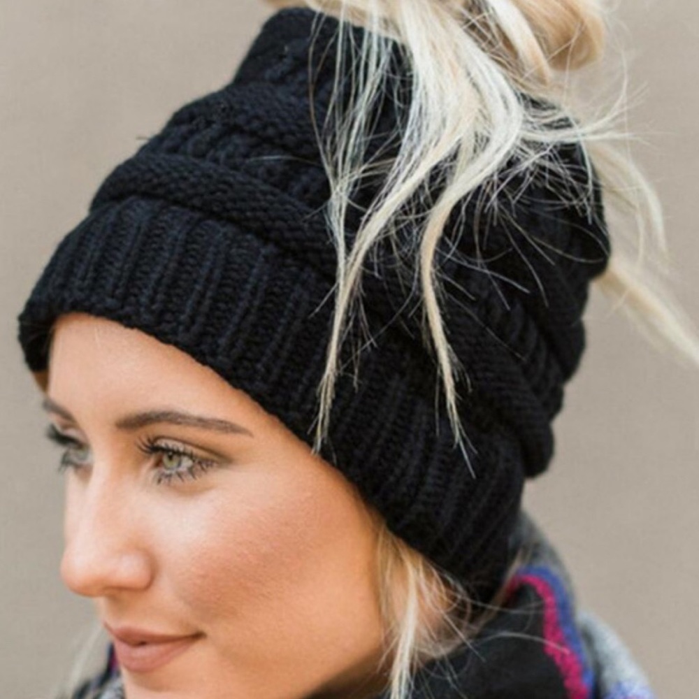 5⭐️ Rated CC Messy Bun Beanie - Picture 5 of 8